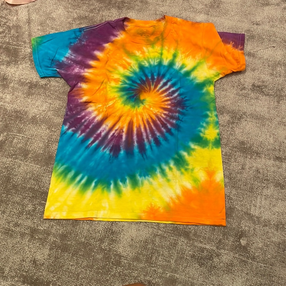 Tie die shirt unisex kids size 10-12